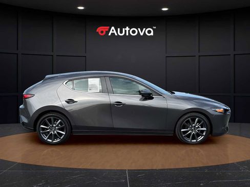 Used 2024 MAZDA MAZDA3 s FWD image 6