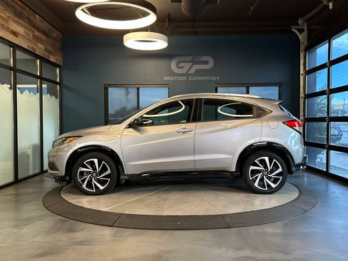 Used 2020 Honda HR-V Sport image 6