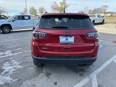 New 2026 Jeep Compass Latitude image 22