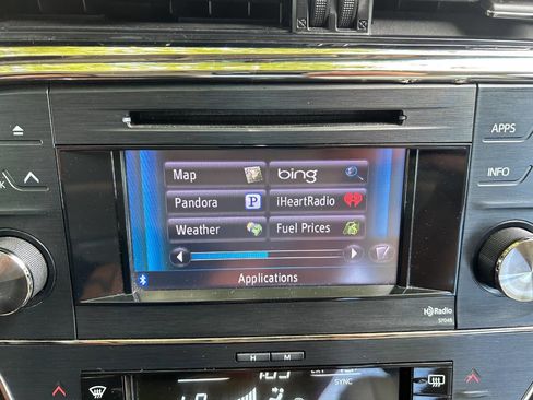 Used 2014 Toyota Avalon XLE Premium FWD image 21