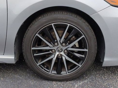 Used 2023 Toyota Camry SE FWD image 12