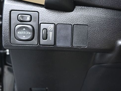 Used 2019 Toyota Corolla LE image 20