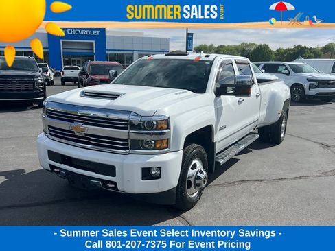 Used 2017 Chevrolet Silverado 3500 High Country w/ Duramax Plus Package AWD/4WD image 2