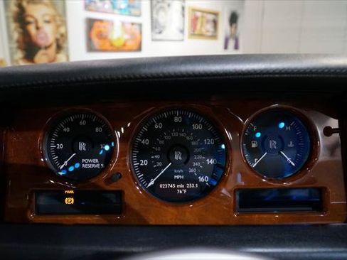 Used 2008 Rolls-Royce Phantom Drophead Coupe RWD image 16