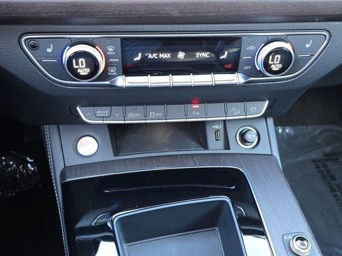 Certified 2023 Audi Q5 2.0T Premium Plus w/ Premium Plus Package image 27