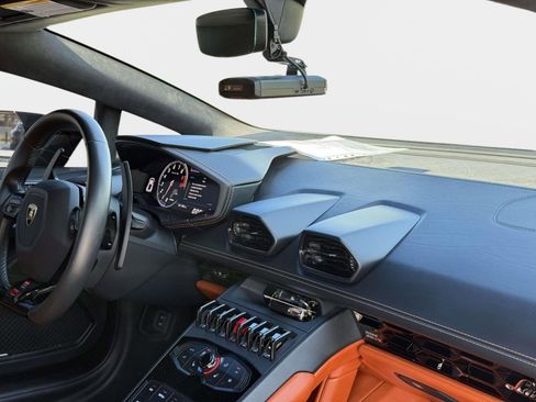 Used 2018 Lamborghini Huracan LP 610-4 image 53