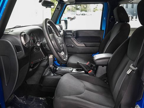 Used 2016 Jeep Wrangler Sport AWD/4WD image 16