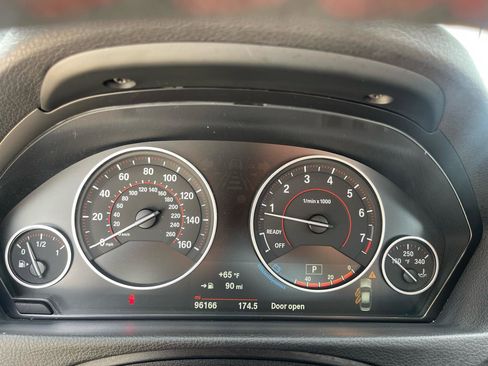 Used 2018 BMW 330i Sedan image 10