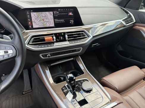 Used 2022 BMW X5 sDrive40i w/ Premium Package RWD image 33
