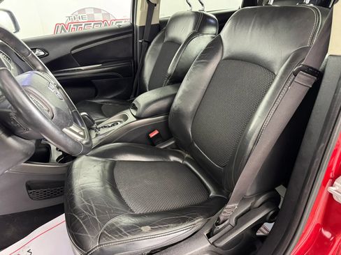 Used 2017 Dodge Journey Crossroad AWD/4WD image 30