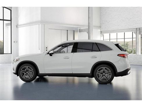 New 2026 Mercedes-Benz GLC 300 4MATIC image 33