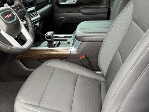 Used 2026 GMC Sierra 1500 Elevation w/ X31 Off-Road Package AWD/4WD image 10