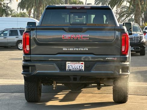Certified 2020 GMC Sierra 2500 AT4 w/ AT4 Premium Package image 5