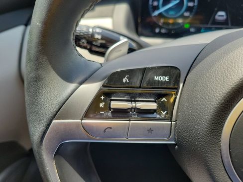 Certified 2024 Hyundai Tucson Limited AWD/4WD image 33