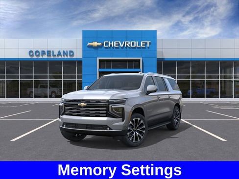 New 2026 Chevrolet Suburban High Country w/ Sun And Tow Package image 9