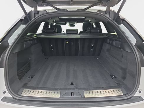 Certified 2025 Land Rover Range Rover Velar Dynamic SE AWD/4WD image 12