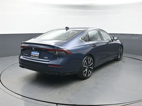 Certified 2024 Honda Accord Touring image 6