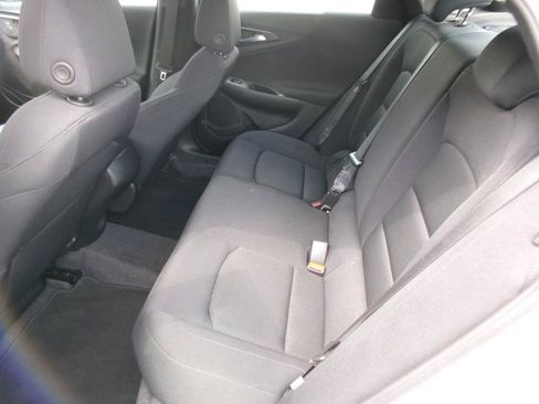 Used 2024 Chevrolet Malibu LS w/ Driver Confidence Package FWD image 10