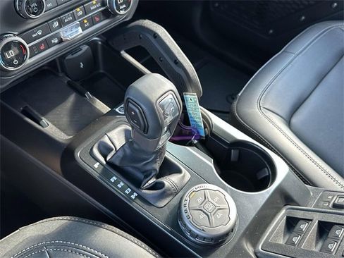 Used 2025 Ford Bronco Big Bend w/ Black Diamond Package image 27