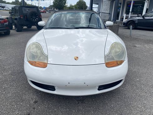 Used 2002 Porsche Boxster RWD image 2