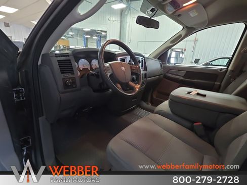 Used 2009 Dodge Ram 2500 Truck SLT w/ Popular Equipment Group AWD/4WD image 9