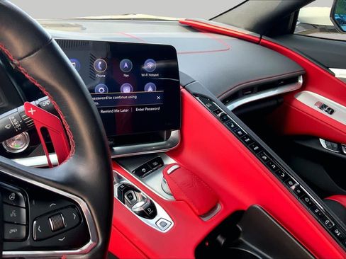 Used 2022 Chevrolet Corvette Stingray Preferred Conv w/ Z51 Performance Package RWD image 7