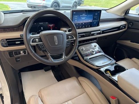 Used 2023 Lincoln Nautilus Reserve w/ Equipment Group 201A AWD/4WD image 21