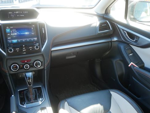Used 2021 Subaru Crosstrek 2.5i Limited w/ Moonroof Package 2 AWD/4WD image 11