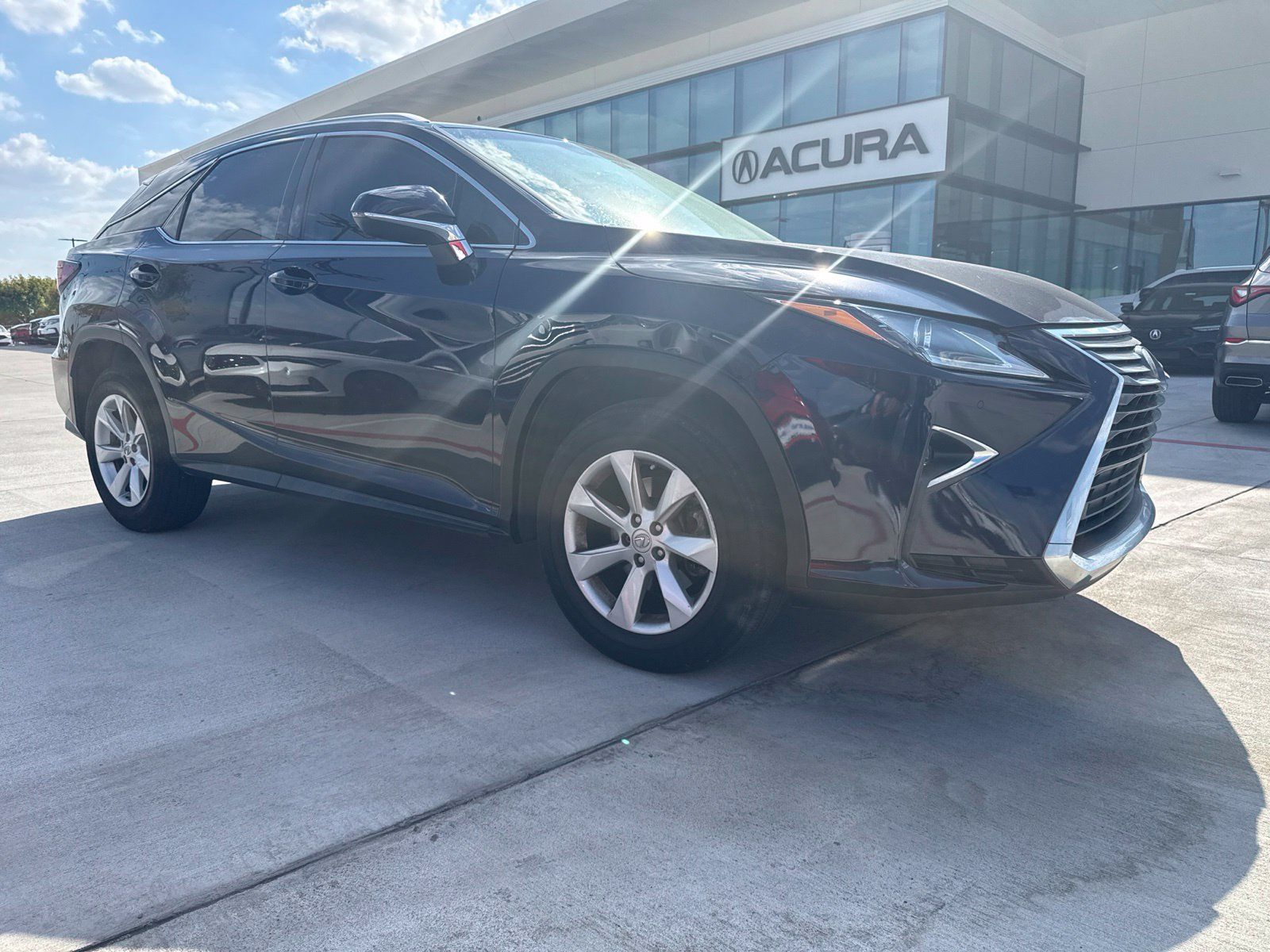Used 2016 Lexus RX 350 FWD w/ Premium Package image 2