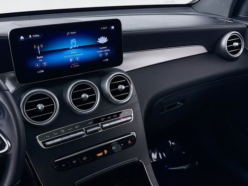 Certified 2023 Mercedes-Benz GLC 300 4MATIC Coupe image 21