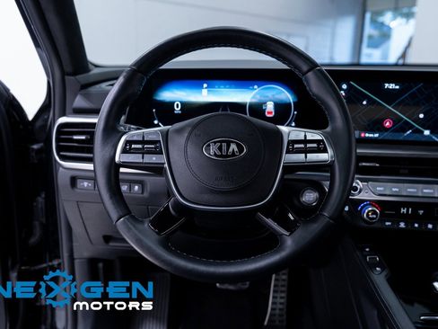 Used 2025 Kia Telluride SX Prestige X-Line image 19