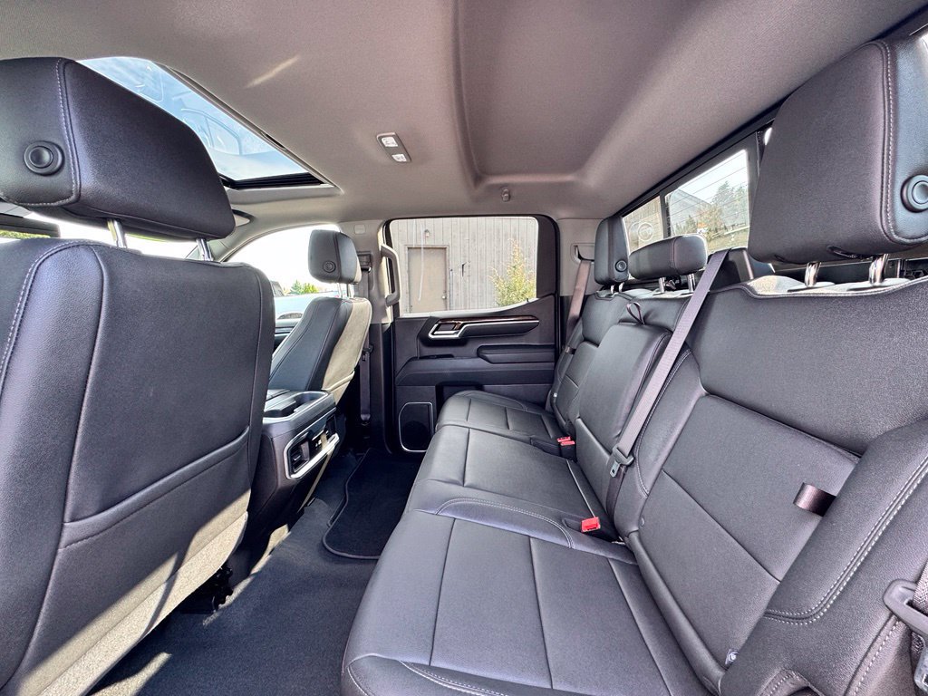 Used 2026 GMC Sierra 1500 Elevation w/ Elevation Premium Package AWD/4WD image 37