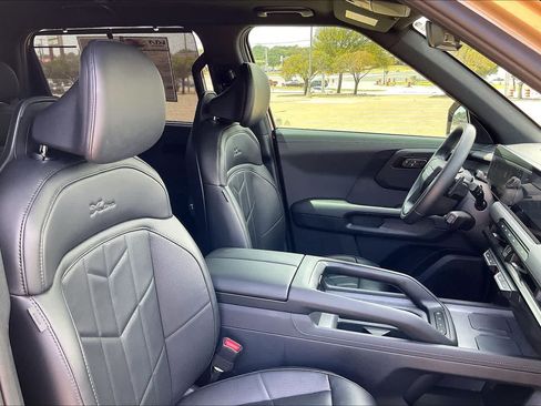 Used 2027 Kia Telluride EX X-Line w/ Towing Package AWD/4WD image 13