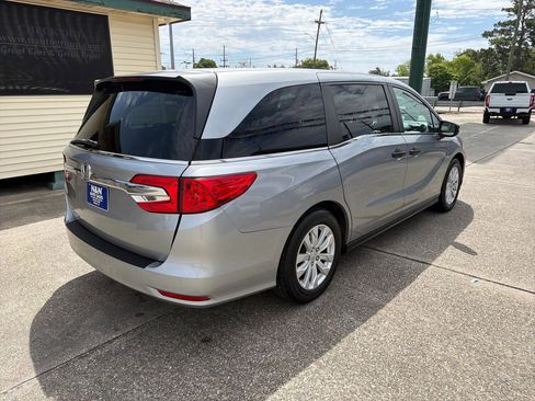 Used 2019 Honda Odyssey LX image 8