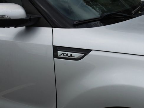 Used 2015 Kia Soul ! w/ Sun & Sound Package image 37