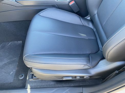 New 2026 Subaru Outback Limited image 15