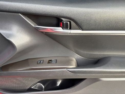 Used 2023 Toyota Camry LE image 39