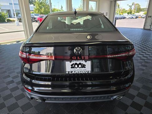 New 2026 Volkswagen Jetta GLI Autobahn FWD image 4