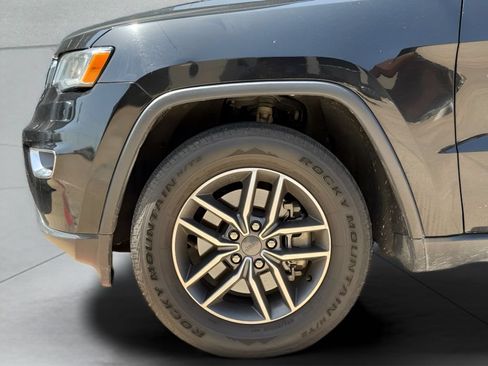 Used 2022 Jeep Grand Cherokee Limited AWD/4WD image 25