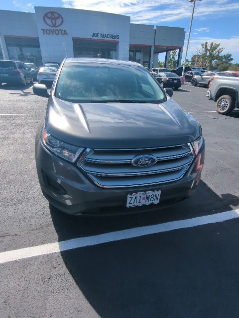 Used 2017 Ford Edge SE w/ Cargo Accessory Package AWD/4WD image 4