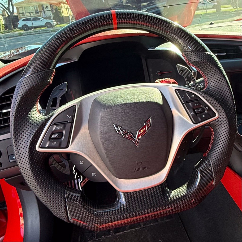 Used 2015 Chevrolet Corvette Z06 w/ 2LZ Preferred Equipment Group RWD image 18