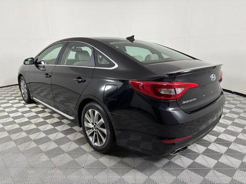 Used 2017 Hyundai Sonata Sport w/ Cargo Package FWD image 5