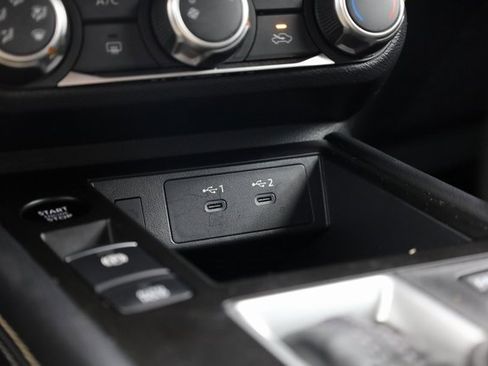 Certified 2025 Nissan Kicks SV image 20