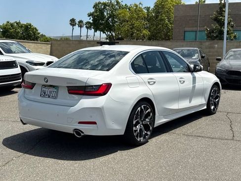 Used 2026 BMW 330i Sedan w/ Convenience Package RWD image 8