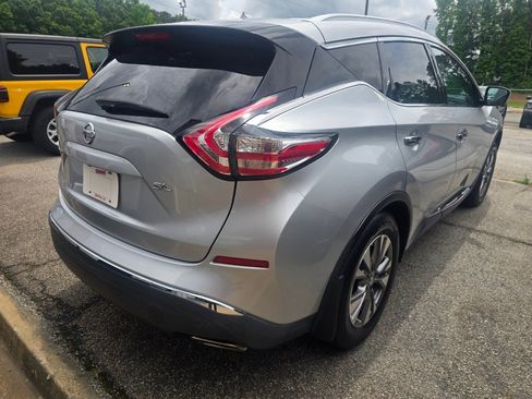 Used 2016 Nissan Murano SL w/ SL Technology Package FWD image 3
