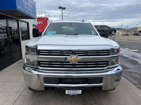 Used 2016 Chevrolet Silverado 3500 LT image 3