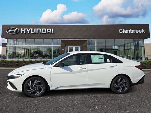 New 2025 Hyundai Elantra SEL FWD image 1