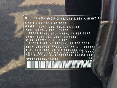 Used 2022 Volkswagen Tiguan SE image 26