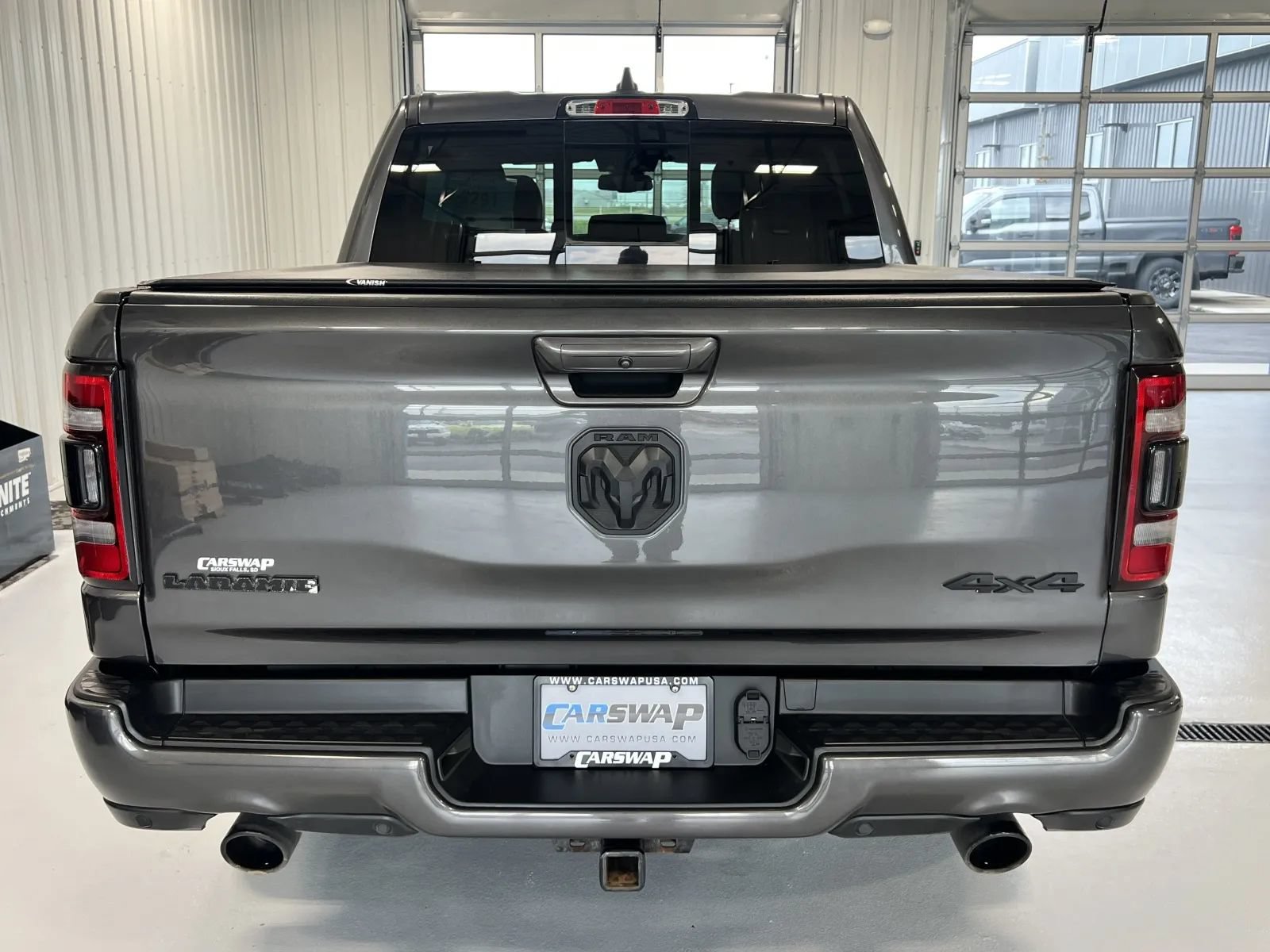 Used 2020 RAM 1500 Laramie AWD/4WD image 4
