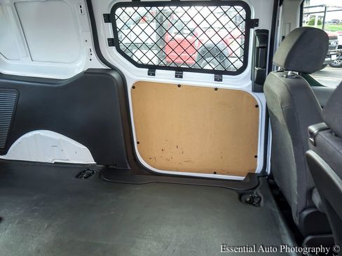Used 2018 Ford Transit Connect XL image 23